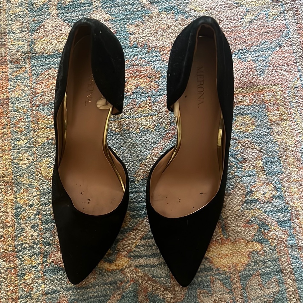 Black suede pumps